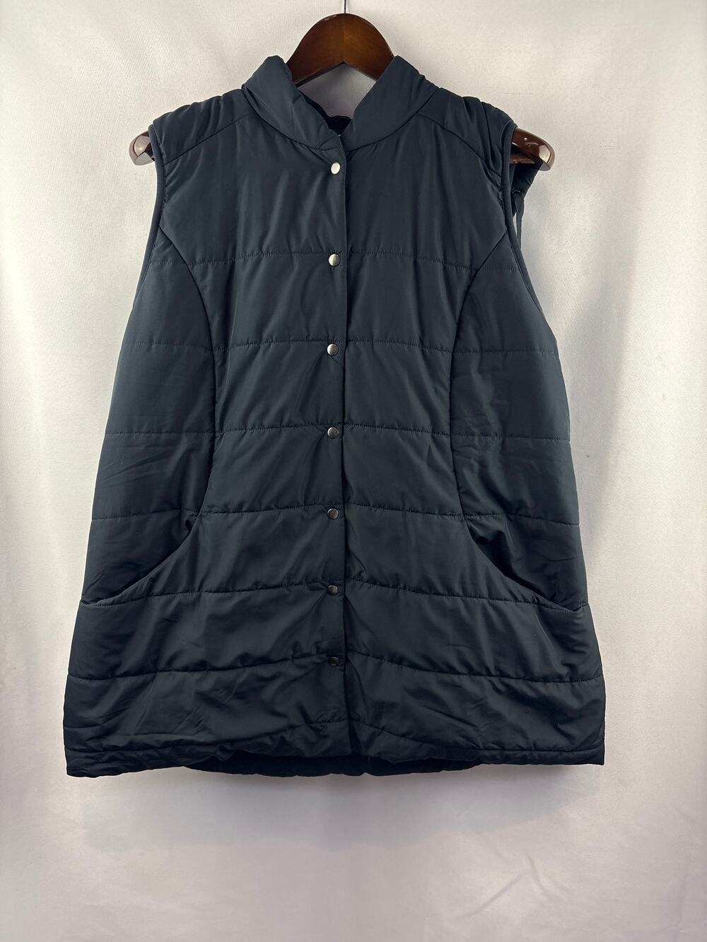 Women’s Coldwater Creek XL Black Puffer Vest